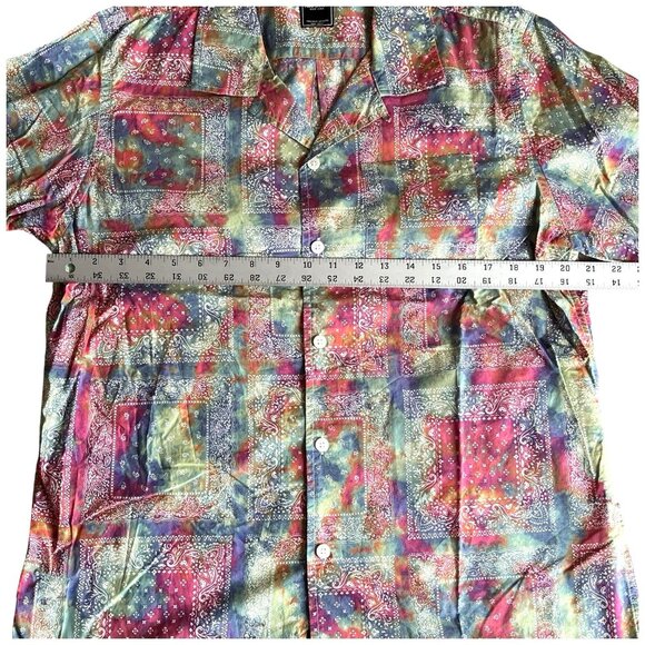 Todd Snyder Mens Camp Shirt Abstract Multicolor Bandana Print Paisley Motifs L - Picture 4 of 9